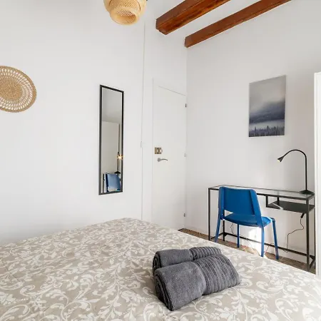Hostel Gust House Fusina Barcelona