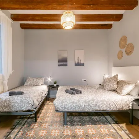 Gust House Fusina Hostel Barcelona